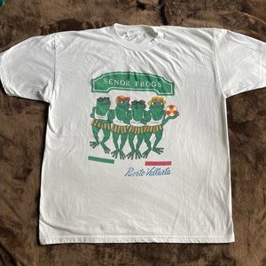 Vintage Vacation Tee